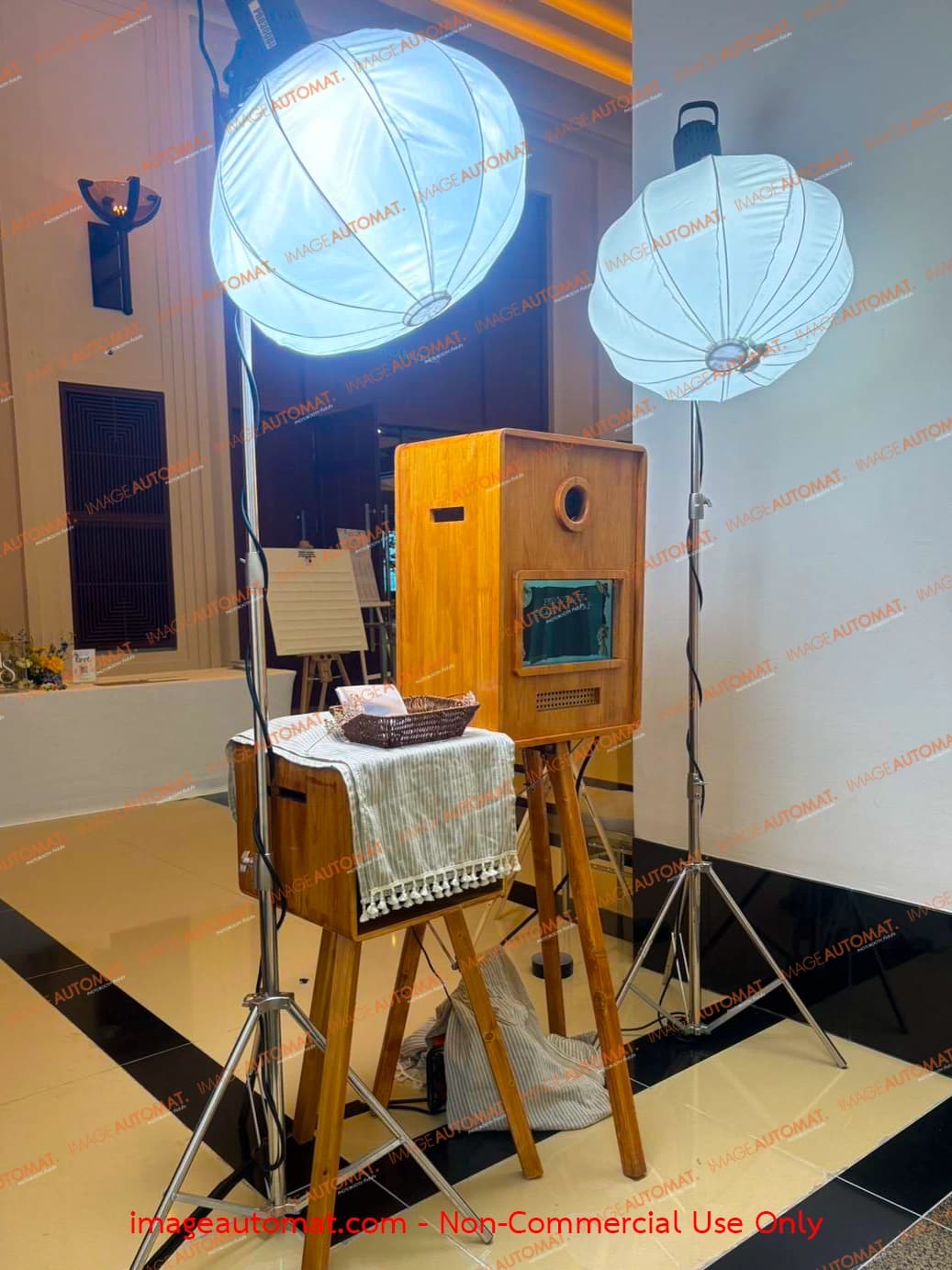 ผลงานตู้โฟโต้บูธ Photobooth Structure ผลิตภายในประเทศไทย แข็งแรงทนทาน - งานที่ 3